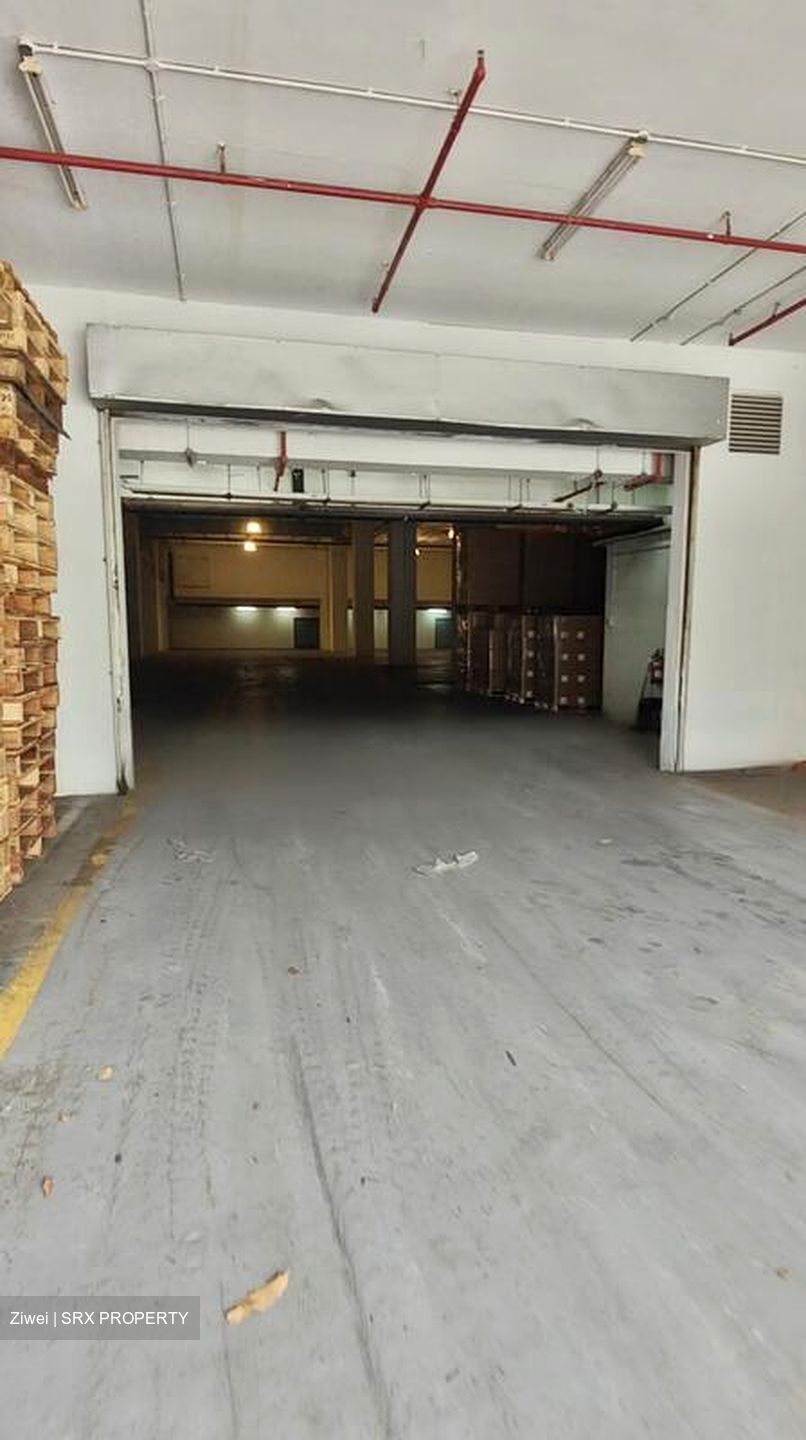 Tuas Avenue 9 (D22), Warehouse #484134651